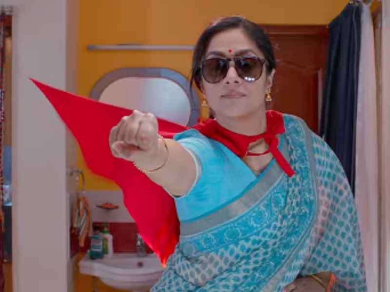 Kaatrin Mozhi Releases Their First Teaser And Jyothika Acts To Perfection