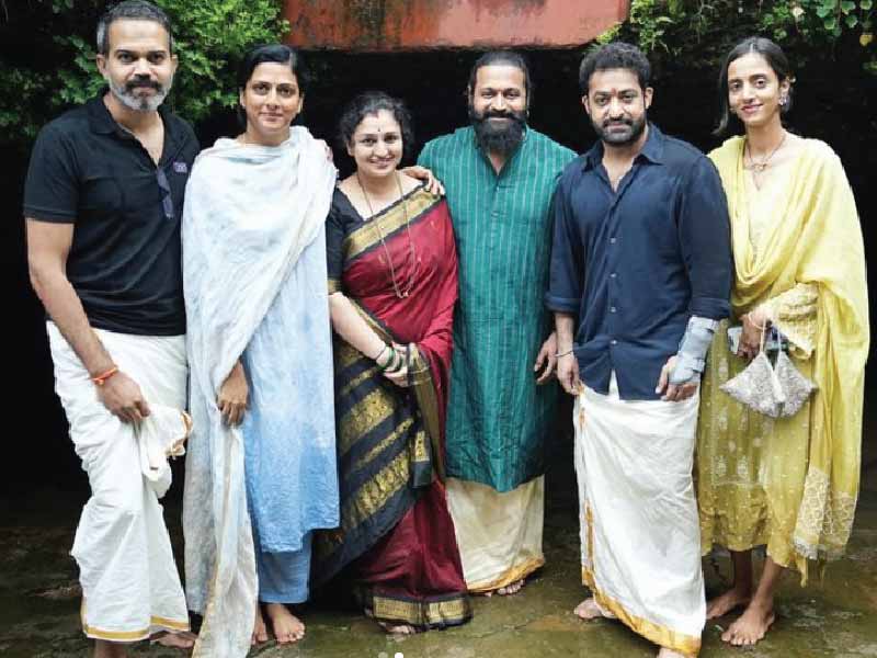 Jr. NTR, Rishab Shetty, and Director Prashanth Neel Visit Keshavanatheshwara Temple: Check Out the Viral Photos