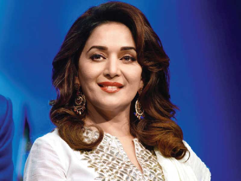 Only A Hardcore Fan Of Madhuri Dixit Will Win This Quiz